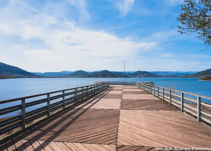 Bo'zen * Clermont-lʼHérault